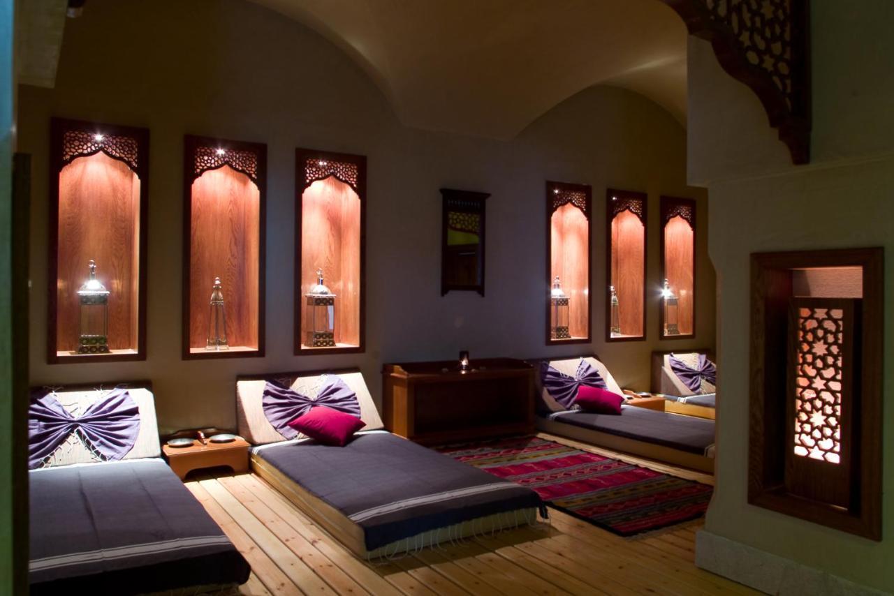 Royal Thalassa Μοναστίρ Εξωτερικό φωτογραφία The spa at the Taj Mahal Palace
